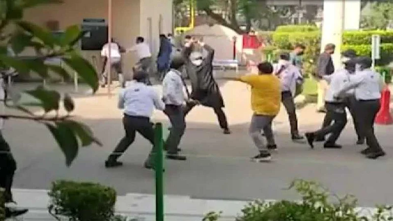 delhi-hospital
