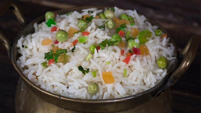 काहीच मिनिटांत दुधी भोपळ्यापासून बनवा स्वादिष्ट पुलाव; सोपी रेसिपी