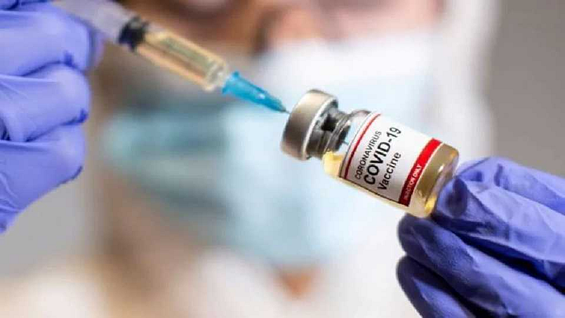 कोरोना प्रतिबंधक लस संपल्या; नवा साठा आज येणार