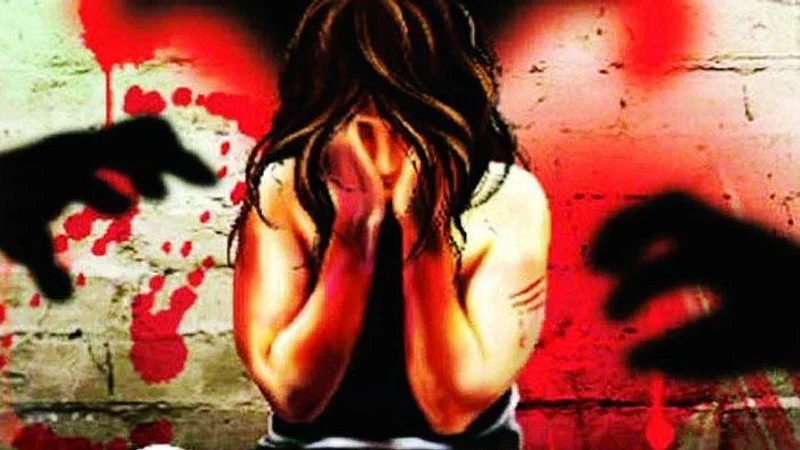 कुख्यात गुंडाचा १५ वर्षांच्या मुलीवर अत्याचार; नराधमास अटक
