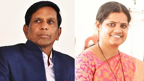 Dr. Suhas Kulkarni and researcher Amrita Shete-Mande
