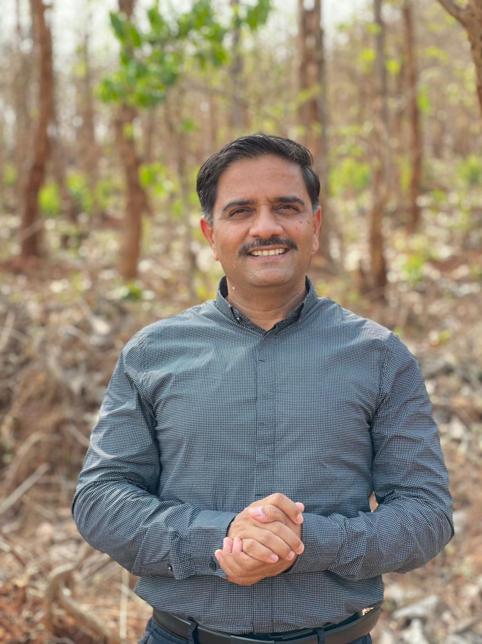 गंजमचे जिल्हाधिकारी विजय कुलांगे