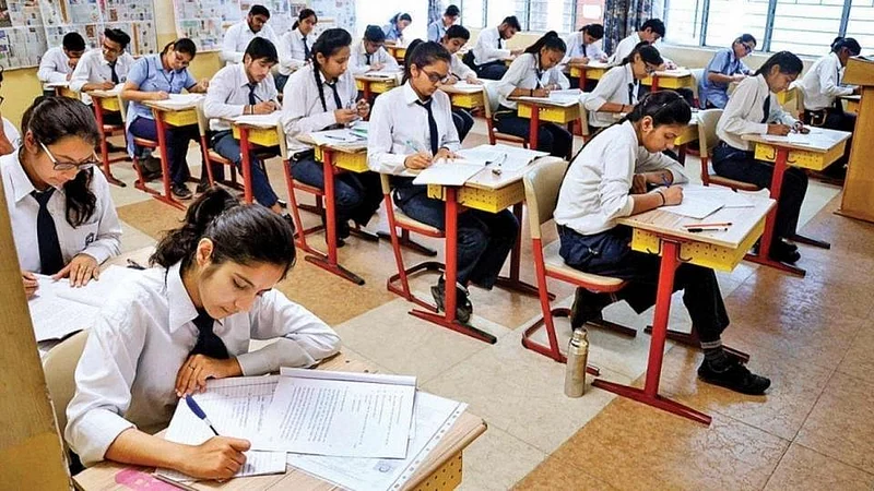 सीबीएसईच्या अभ्यासक्रमात बदल; असेसमेंट फ्रेमवर्क पध्दत येणार अंमलात