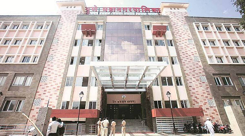 पुणे महापालिकेच्या कोरोना हेल्पलाईनवर थेट हायकोर्टातून फोन; कारभाराची पोलखोल
