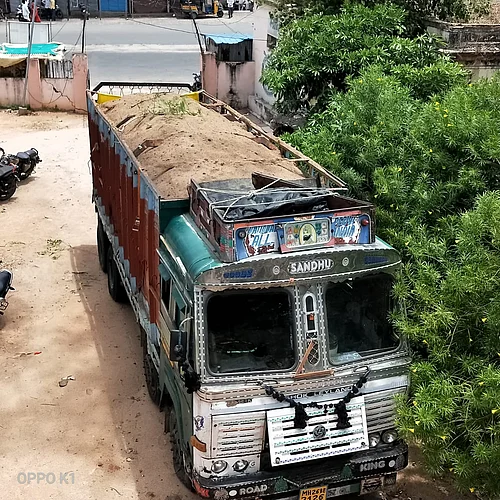 वाळू माफिया