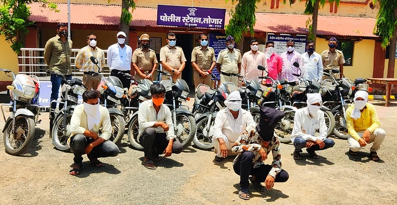 गाडी सांभाळा; चोरी करून नंबर प्लेट बदलत अकरा गाड्या झाल्या गायब