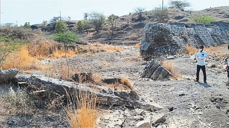 jalyukt shivar