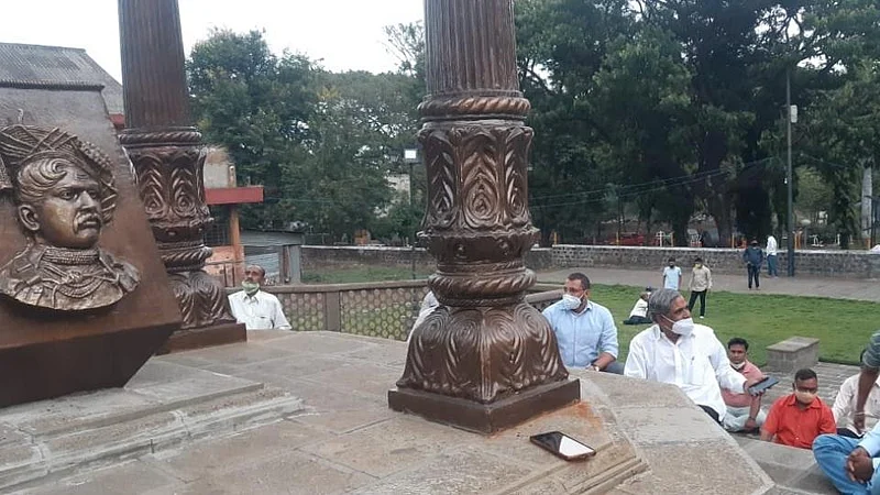 कोल्हापुरात सकल मराठा समाजाचा आत्मक्लेश; नव्या लढ्याचा संकल्प