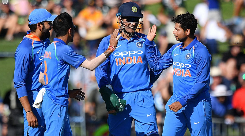 Dhoni-Kuldeep