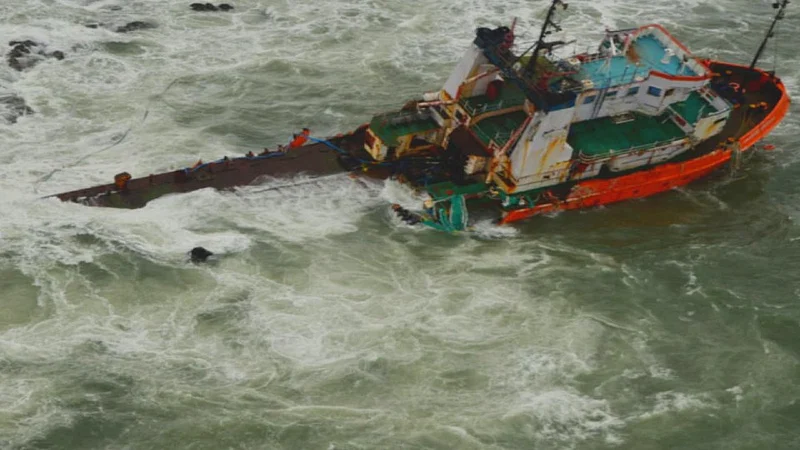 Barge-P305