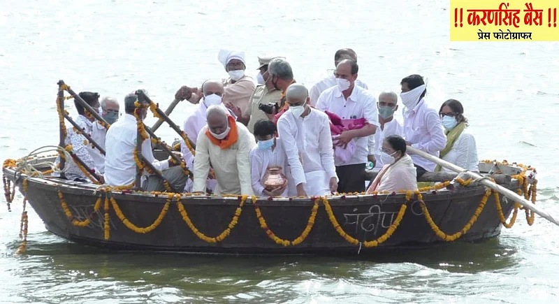 राजीव सातव अस्थी विसर्जन