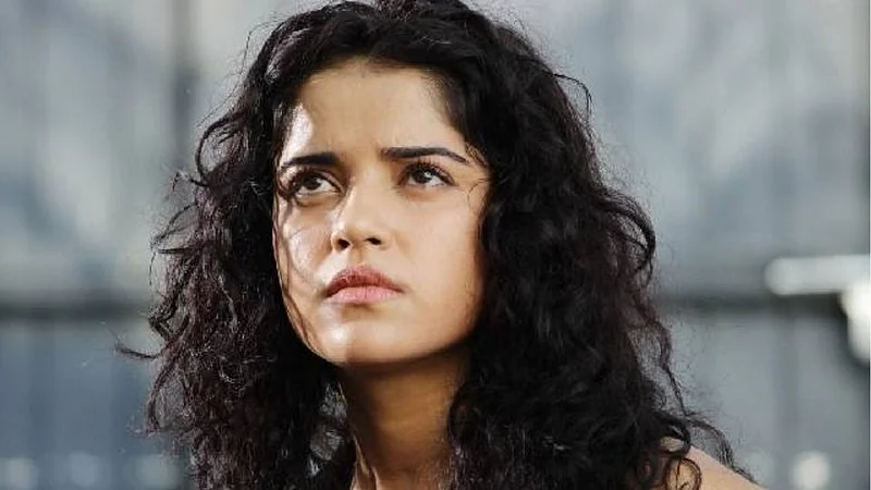 actress pia bajpiee