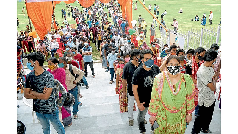Vaccination Line