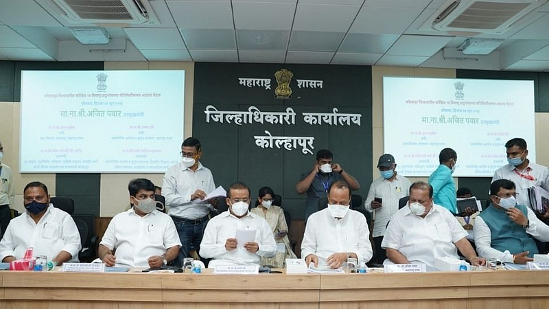 कोल्हापुरात निर्बंध शिथिल करण्याबाबत अजित पवार यांचे मोठे वक्तव्य