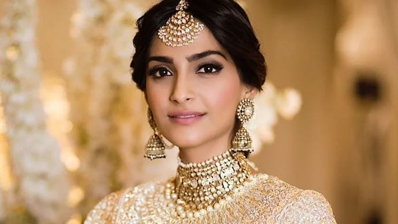 actress sonam kapoor