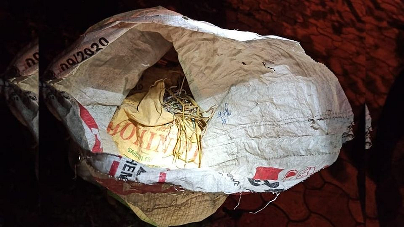 मंडणगड : पेवे-उंबरशेत खलाटीत सापडले 9 गावठी बॉम्ब