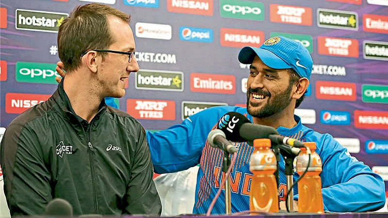 Mahendra Singh Dhoni