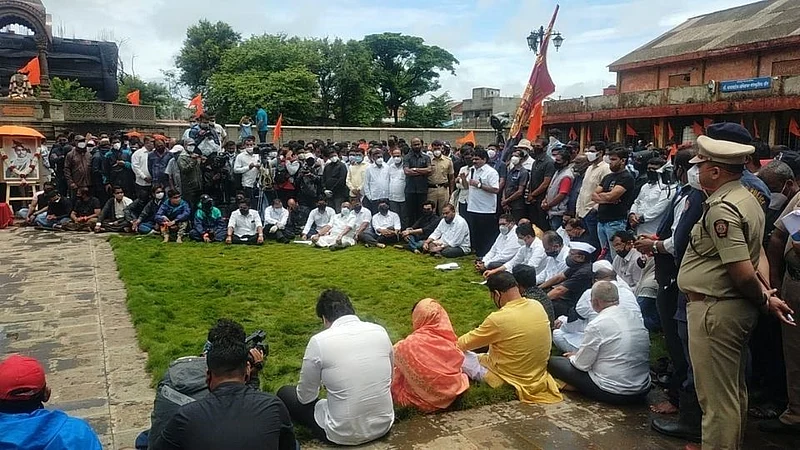 जे घडले ते विसरून पुढील दिशा ठरवायची आहे;सतेज पाटील