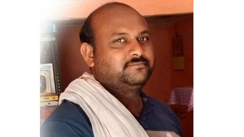 जिवंत विद्युत तारेच्या स्पर्शाने शेतकऱ्याच्या मृत्यू; एक गंभीर