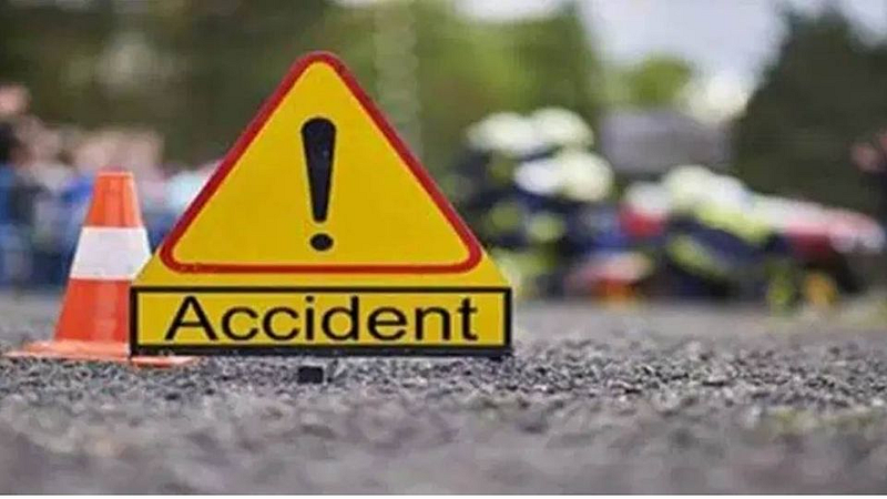 पुणे-सोलापूर महामार्ग परिसरातील अपघातात महिलेचा मृत्यू