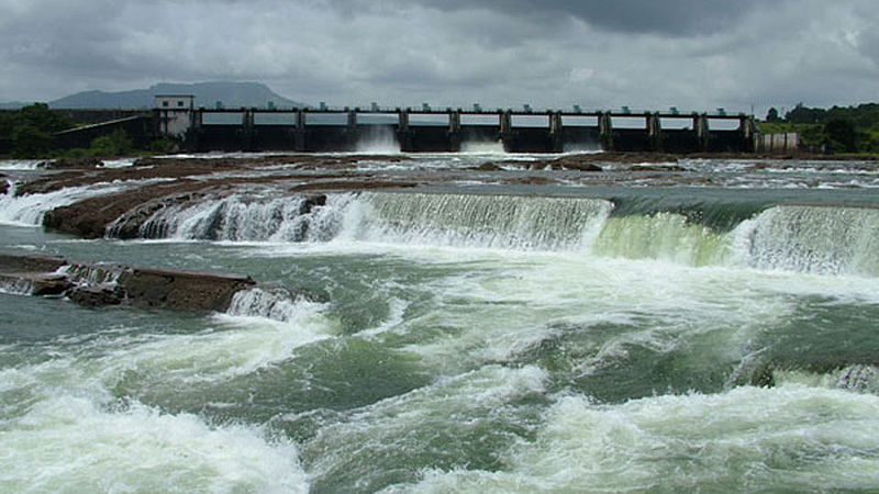 Khadakwasala Dam