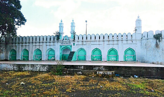 Bakari EID