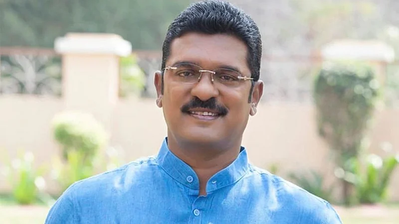 pratap sarnaik