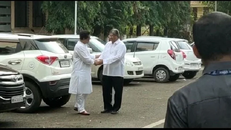 Chandrakant Patil Meet Raj Thakceray
