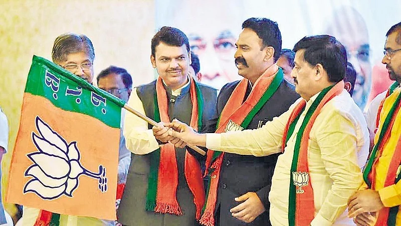 MP Ranjitsingh Naik-Nimbalkar