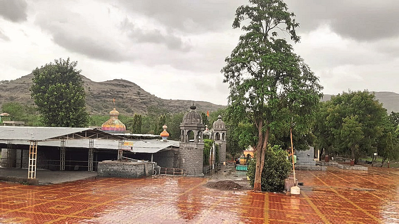 Nizarneshwar mahadev temple