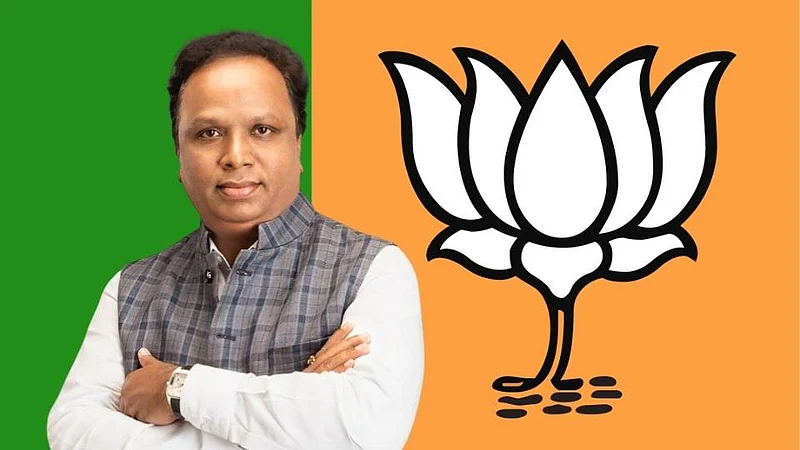 MLA Ashish Shelar