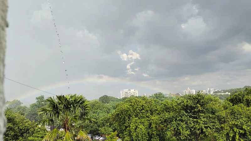 पावसाचा लहरीपणा कायम; नागरिक हैराण, शेतकरी चिंतेत