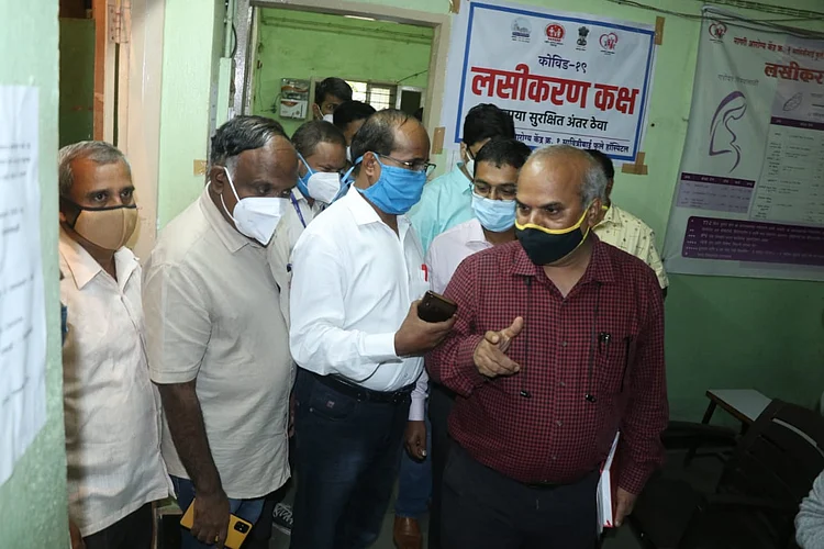 केंद्रीय पथकाकडून महापालिकेच्या संजीवनी अभियानाचे कौतुक