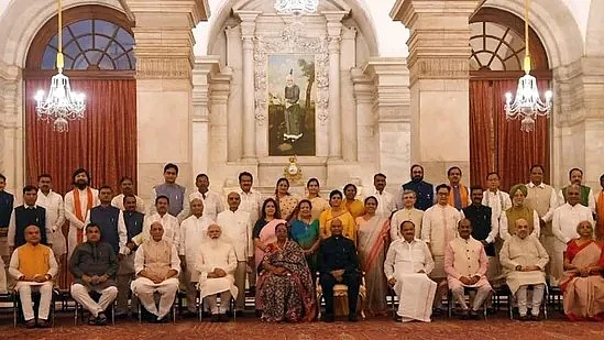 मोदींच्या मंत्रिमंडळात 90 टक्के मंत्री कोट्यधीश, तर 42 टक्के...
