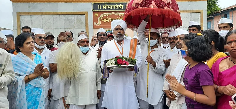 सासवड : संत सोपानदेव पंढरीकडे मार्गस्थ
