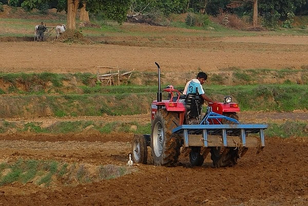 शेतकऱ्यांना ९० टक्के अनुदानावर मिळणार शेती उपयोगी अवजारे