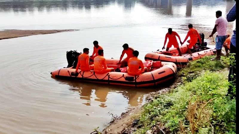 पाच जण बुडून मेल्याचे प्रकरण : तिघांचे मृतदेह सापडले
