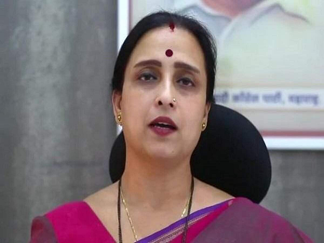 chitra wagh