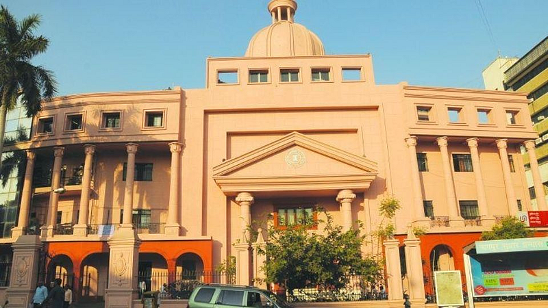 राष्ट्रवादीत अस्वस्थता! अहीरकर, पवार गॅसवर; विश्वस्त कोण?