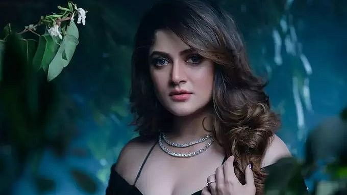 पतीमध्ये 'प्रॉब्लेम' अभिनेत्रीनं घेतला तिसऱ्यांदा घटस्फोट