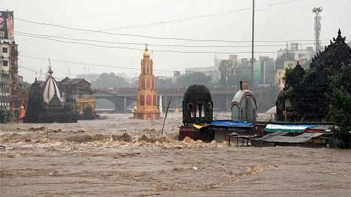 Nashik : जिल्ह्यातील ४३ मंडळांमध्ये अतिवृष्टी