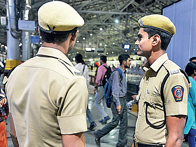 यंदा जिल्ह्यातील 1800 होमगार्ड गणेशोत्सवावर बहिष्कार टाकणार?