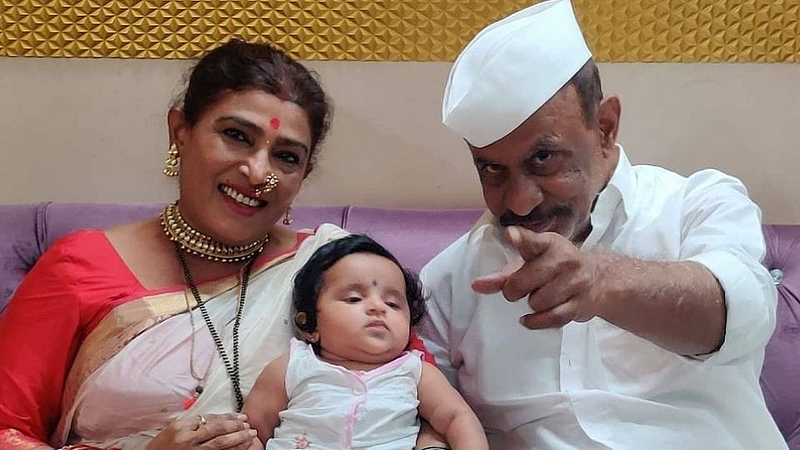 सोशल मीडियावर डॅडींच्या नातीची चर्चा; फोटो व्हायरल