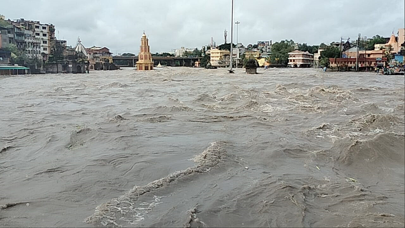 Godavari river