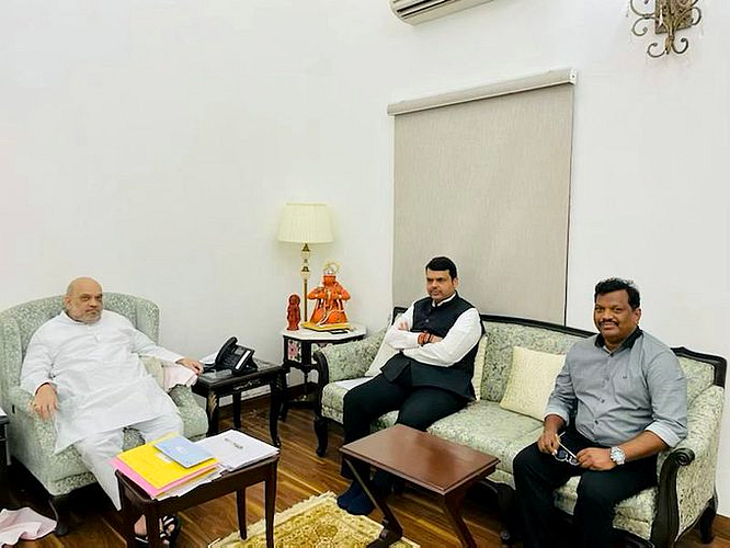 fadnavis amit shah meet