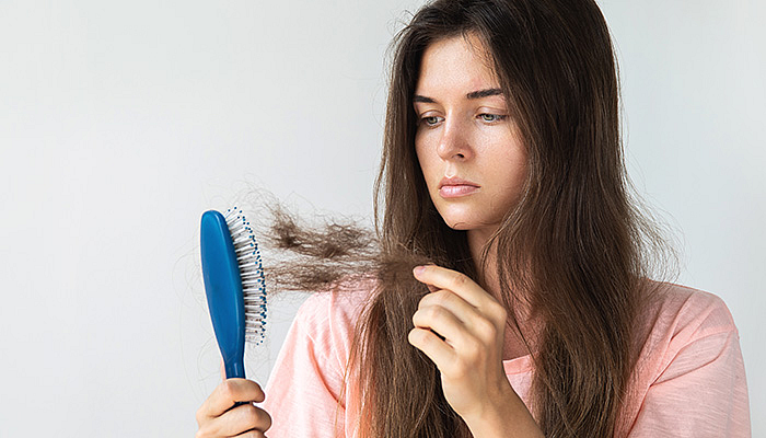 Tips for Reduce Hair Fall & Dandruff