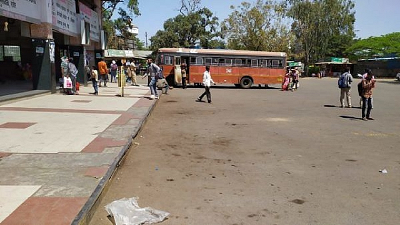 bus stand