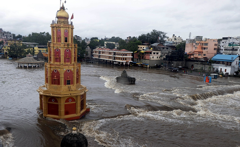 Nashik Flood Latest Marathi news