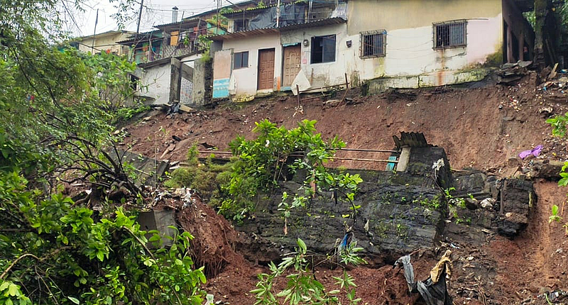 उल्हासनगरातील धोबीघाट परिसरात पुन्हा भूस्खलनाची पुनरावृत्ती