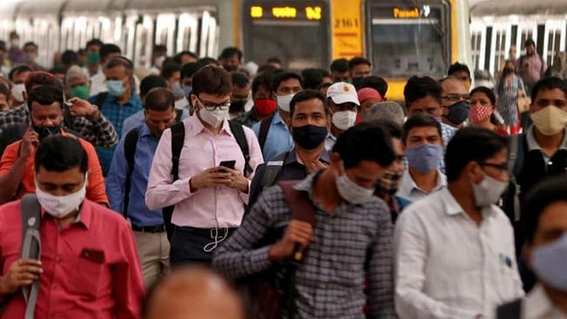 नोकरीनिमित्त तरुण बनले "पुणेरी सोलापूरकर'! साडेआठ महिन्यांत दोन लाख ब्रेन ड्रेन